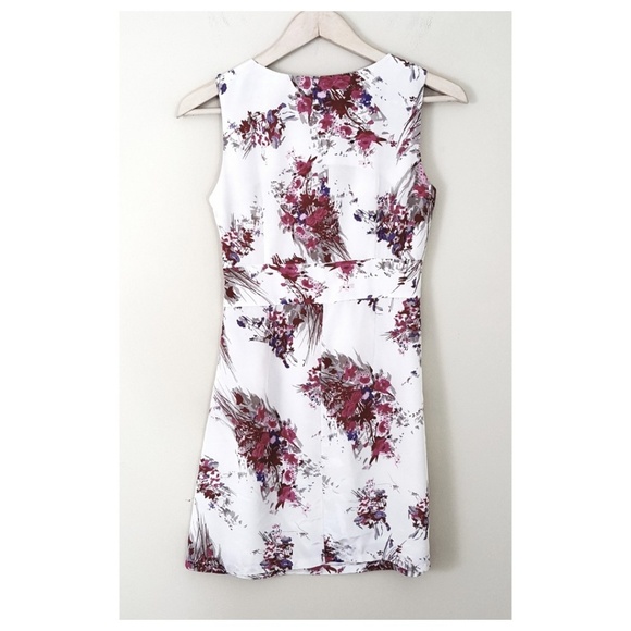 THML // Creamy Satin & Pink Floral Mini Dress - Picture 4 of 8